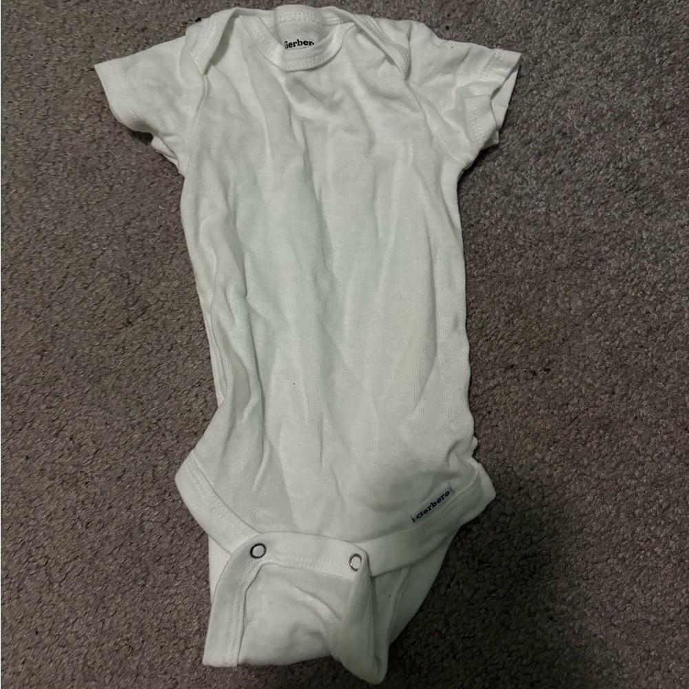Gerber Cream Baby Bodysuit
